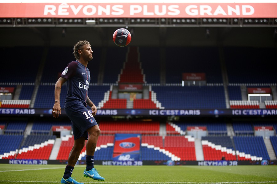  巴黎人王子公园球场见证卫冕冠军实力